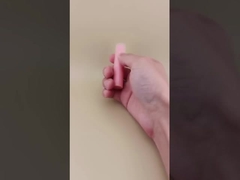 Kemasan Lip Balm Pink Kecil dengan Tutup Ribbed Jelas untuk Lipstick