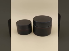 Desain bagus Black Glass Cream Jar dengan tutup sekrup untuk lotion