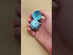 Tutup Bola Plastik Biru Langit Halus untuk Botol Kosmetik