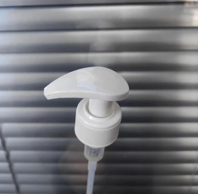 Lotion Pump 316SS Spring White Body Lotion Dispenser Pump Neck 24 / 28 Tingkat Pelepasan K202-5