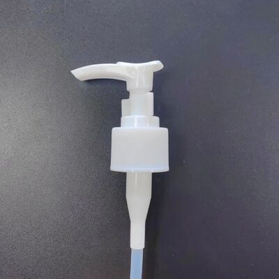 Kustom 24/410 Pompa Lotion Klip Kunci Warna Putih Plastik Lotion Dispenser Pompa Lotion untuk Sabun Cair Sampo