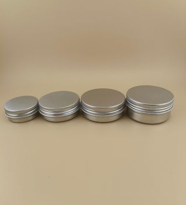 Koper Kosmetik Aluminium Perak yang Disesuaikan dengan Tutup Ulir Bersertifikasi